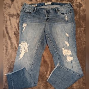 Torrid light/med wash destructed boyfriend jean